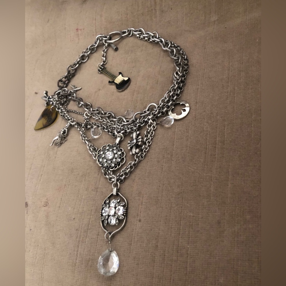 -Rare! 🌴Silver Multi-Layered Charm Necklace-102A $80 or $65 w/offer